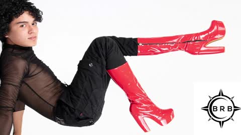 Snapshot of derek_greyy_ chatting on January 2025 05:21:01 PM derek grey online show from January 2025 05:21:01 PM