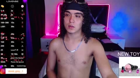 Snapshot of derek_greyy_ chatting on February 2025 11:45:01 PM derek grey online show from February 2025 11:45:01 PM