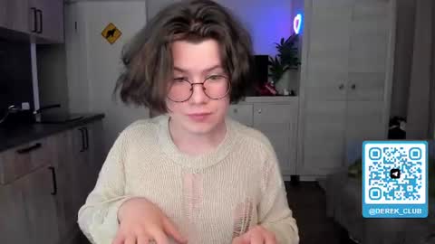 Snapshot of derek_shameless chatting on June 2026 10:08:01 PM Derek online show from June 2026 10:08:01 PM