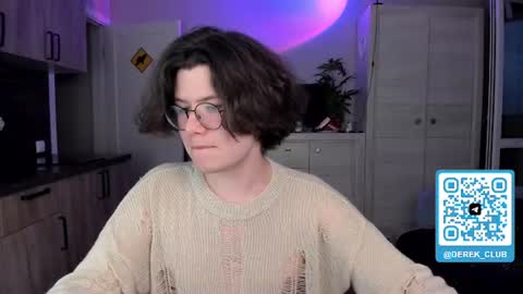 Snapshot of derek_shameless chatting on July 2026 07:41:01 PM Derek online show from July 2026 07:41:01 PM