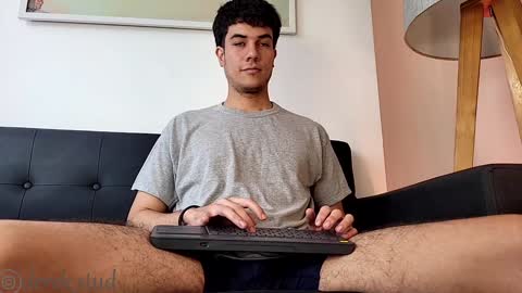 Snapshot of derek_stud_ chatting on December 2024 07:22:02 PM Derek independent model online show from December 2024 07:22:02 PM