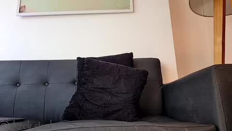 Snapshot of derek_stud_ chatting on January 2025 05:02:01 PM Derek independent model online show from January 2025 05:02:01 PM