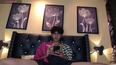 Snapshot of deren_ chatting on December 2025 12:05:01 AM DEREN online show from December 2025 12:05:01 AM