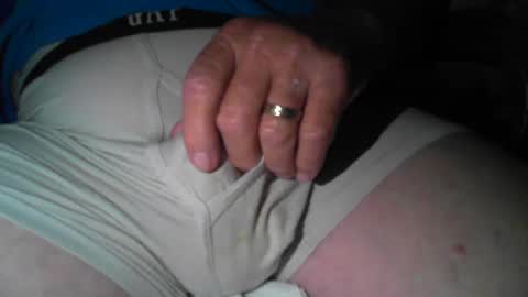 Snapshot of derf551954 chatting on September 2025 12:05:01 PM Fred online show from September 2025 12:05:01 PM