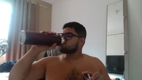 Snapshot of derick_0013 chatting on May 2026 12:23:01 PM derick_0013 online show from May 2026 12:23:01 PM