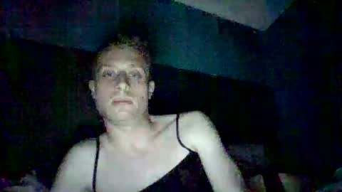 Snapshot of derokkes chatting on December 2024 03:32:02 PM derokkes online show from December 2024 03:32:02 PM