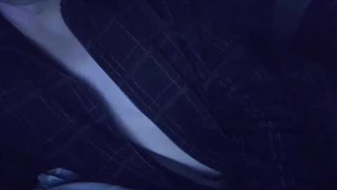 Snapshot of derokkes chatting on April 2026 12:32:01 AM derokkes online show from April 2026 12:32:01 AM