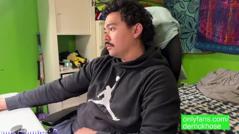 Derrick Hose online show from March 2025 01:06:01 AM