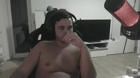 Snapshot of dershark chatting on October 2025 11:43:01 PM dershark online show from October 2025 11:43:01 PM