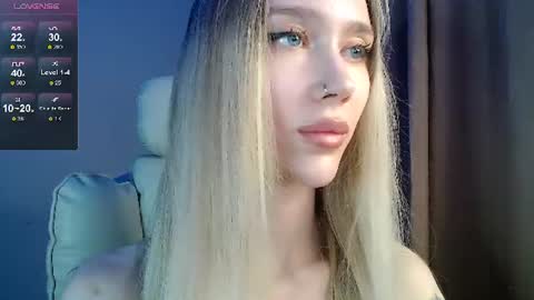 Snapshot of des_ch chatting on June 2026 03:43:01 PM Ari online show from June 2026 03:43:01 PM