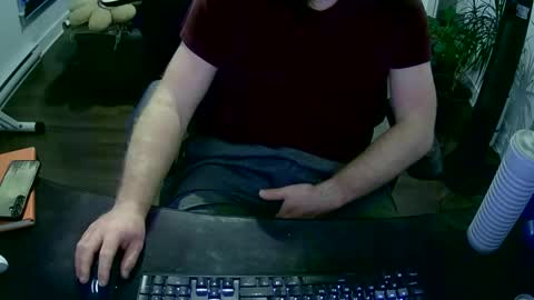 desdisdes online show from May 2026 09:13:01 PM