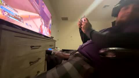 Snapshot of desertadventurer25 chatting on January 2025 03:09:01 AM desertadventurer25 online show from January 2025 03:09:01 AM