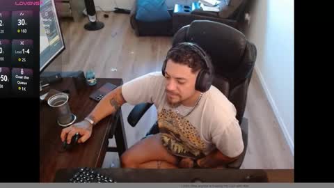 Snapshot of desertadventurer25 chatting on September 2025 09:25:01 PM desertadventurer25 online show from September 2025 09:25:01 PM