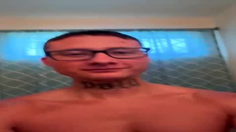 Snapshot of desertdude428407 chatting on April 2026 07:37:01 PM desertdude428407 online show from April 2026 07:37:01 PM