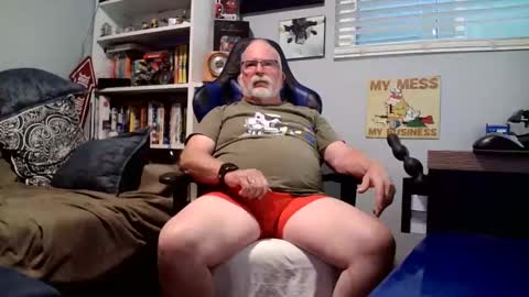 Snapshot of desertknight56 chatting on September 2025 01:09:01 AM D K online show from September 2025 01:09:01 AM