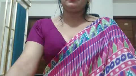 Snapshot of desimaisa130 chatting on April 2026 07:19:01 PM Maisa online show from April 2026 07:19:01 PM