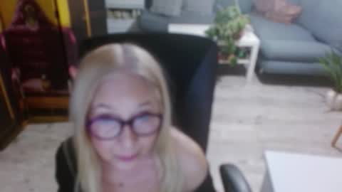 Snapshot of desiresofia chatting on February 2026 04:34:02 PM S O F I A online show from February 2026 04:34:02 PM