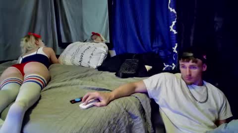 Snapshot of desiriabledesiri chatting on January 2025 09:46:01 AM Ryley Rydes online show from January 2025 09:46:01 AM