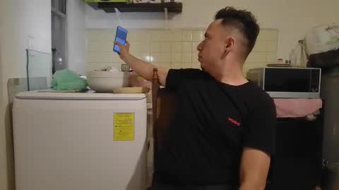 Snapshot of desogasuelta chatting on April 2026 10:33:01 AM Demonofsex online show from April 2026 10:33:01 AM