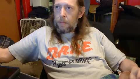 Snapshot of desolation2012 chatting on April 2026 04:57:01 AM desolation2012 online show from April 2026 04:57:01 AM