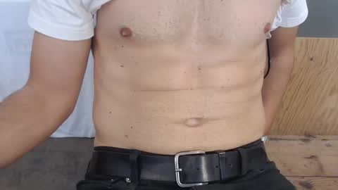 Snapshot of desperado3000 chatting on September 2025 07:43:01 AM desperado3000 online show from September 2025 07:43:01 AM