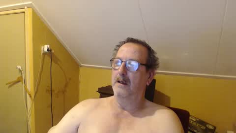 destelp online show from September 2025 06:57:01 PM