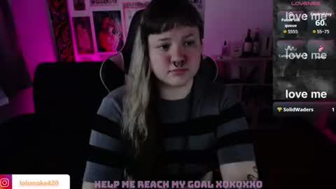Snapshot of destroyall420 chatting on July 2026 04:47:01 PM Lola Bdsm and fries online show from July 2026 04:47:01 PM