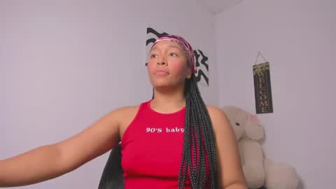 Snapshot of desty_y chatting on March 2026 01:29:02 AM desty_y online show from March 2026 01:29:02 AM