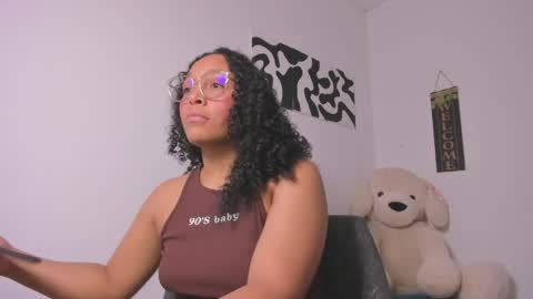 Snapshot of desty_y chatting on April 2026 11:15:02 PM desty_y online show from April 2026 11:15:02 PM