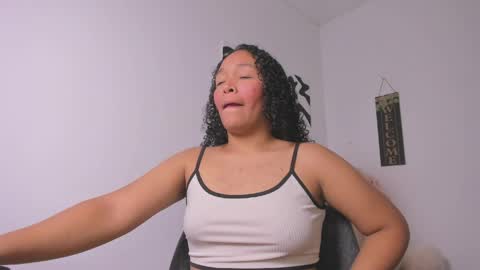 Snapshot of desty_y chatting on April 2026 03:06:01 AM desty_y online show from April 2026 03:06:01 AM