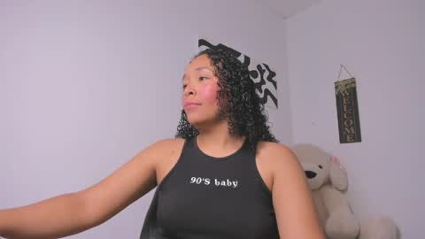 Snapshot of desty_y chatting on April 2026 12:39:01 AM desty_y online show from April 2026 12:39:01 AM