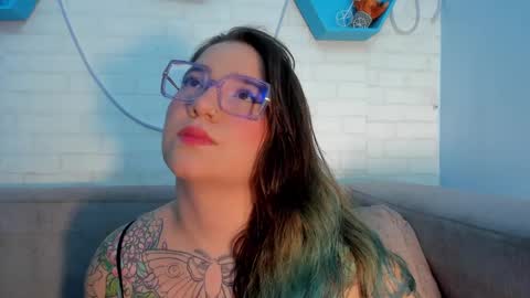 Deva Blue online show from March 2025 03:33:01 AM