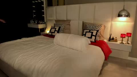 Snapshot of devil_bby chatting on April 2026 09:08:01 AM Devil bb online show from April 2026 09:08:01 AM