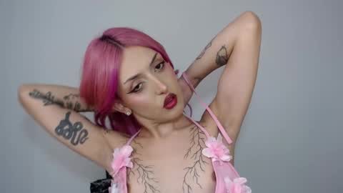 Angel Boo and Adrian online show from November 2025 07:17:01 PM