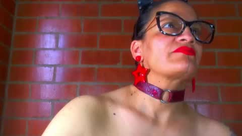 Snapshot of devil_taylorx chatting on August 2026 06:55:01 PM devil_taylorx online show from August 2026 06:55:01 PM