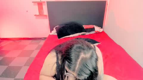  L I NA  online show from February 2025 06:31:01 PM