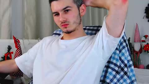 devin_ho online show from January 2025 04:58:01 AM