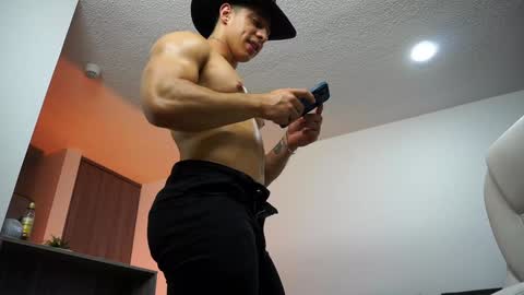 Devin Hunter online show from January 2025 12:49:01 AM