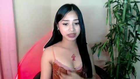 Snapshot of devine_goddessx chatting on January 2025 10:01:01 PM Devine Greyson online show from January 2025 10:01:01 PM