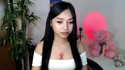 Snapshot of devine_goddessx chatting on February 2025 08:02:02 PM Devine Greyson online show from February 2025 08:02:02 PM
