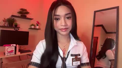 Snapshot of devine_goddessx chatting on September 2025 09:33:01 AM Devine Greyson online show from September 2025 09:33:01 AM