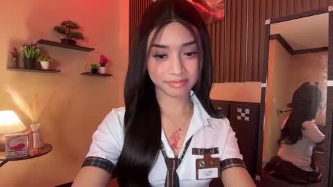 Snapshot of devine_goddessx chatting on September 2025 10:08:02 AM Devine Greyson online show from September 2025 10:08:02 AM