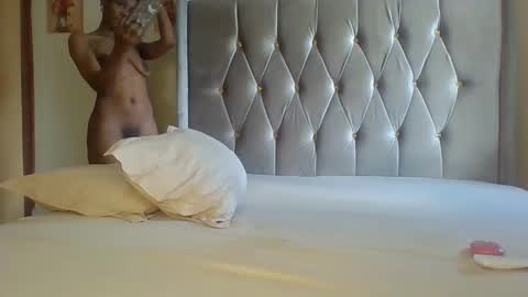 Snapshot of devinegrace7 chatting on April 2026 07:16:01 AM devinegrace7 online show from April 2026 07:16:01 AM