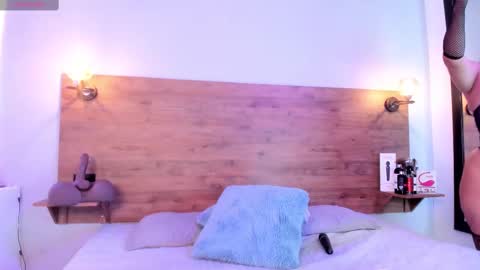 Snapshot of devoraevanss1 chatting on October 2025 10:08:01 PM Mrs Devora online show from October 2025 10:08:01 PM