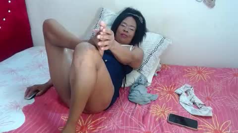 Devora.. online show from November 2025 11:08:02 PM