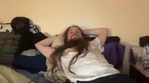 Snapshot of deweydreams chatting on June 2026 01:36:02 AM deweydreams online show from June 2026 01:36:02 AM