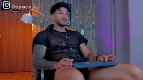 JULIAN online show from September 2025 06:44:02 PM