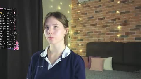 Snapshot of deyvessa chatting on October 2025 05:13:02 PM Kira online show from October 2025 05:13:02 PM