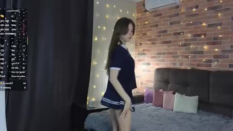 Snapshot of deyvessa chatting on November 2025 05:12:02 PM Kira online show from November 2025 05:12:02 PM