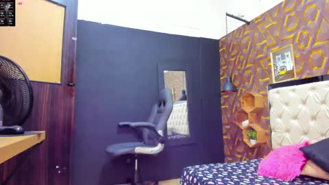 Snapshot of deyy_madisson chatting on March 2025 07:53:01 PM Madisson online show from March 2025 07:53:01 PM